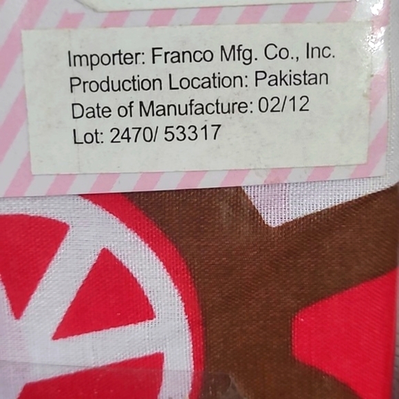 🆕️NWT Sanrio Hello Kitty Peace Sign Standard Size Reversible Cotton Pillowcase - Picture 9 of 11